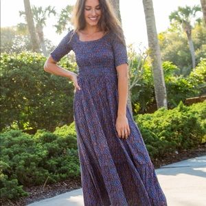 Natural Life Daisy tiered midi dress. Golden vines. Small.